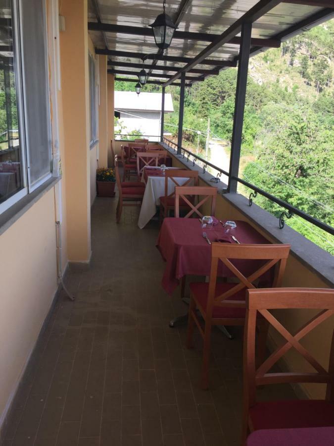 Albergo "Da Gigi" Celano Bagian luar foto