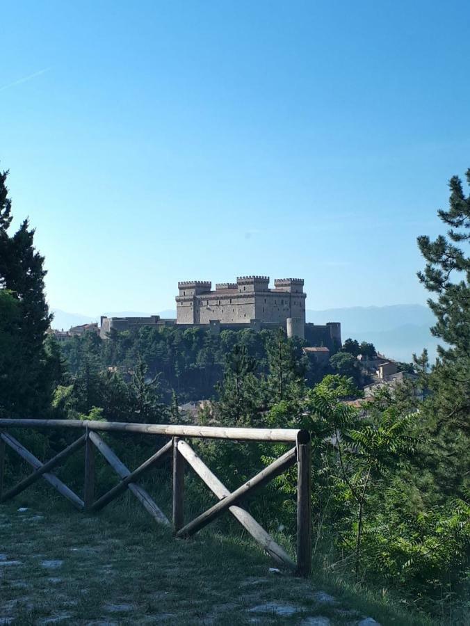 Albergo "Da Gigi" Celano Bagian luar foto